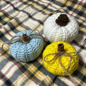 Handmade crochet pumpkins. Sweet modern colors. Set of 3.